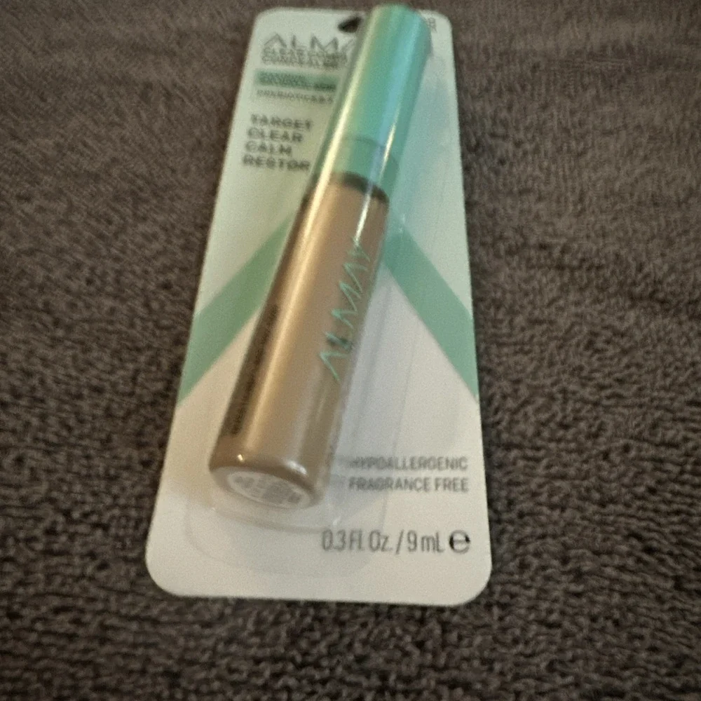 Almay Clear Complexion Concealer 300 Medium